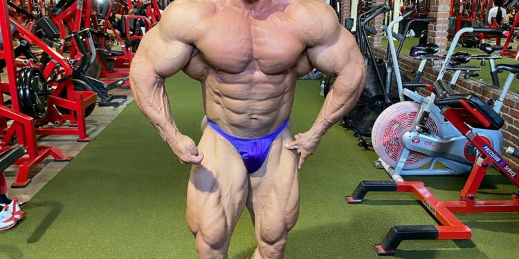 Kamal Elgargni’s 2023 Bodybuilding Goals Include Potential Masters Olympia Debut