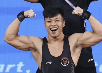 Rahmat Erwin Abdullah Sets New 73KG World Record with 201-kg (443.1-lb) Clean & Jerk at 2023 Asian Games
